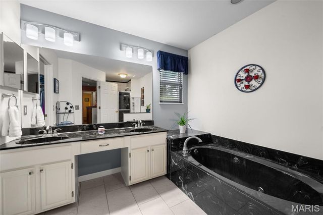 7228 Picasso Drive, Dardenne Prairie, MO 63368