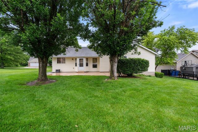 7228 Picasso Drive, Dardenne Prairie, MO 63368