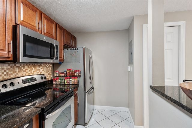 200 Manning Street 9A, Hudson, MA 01749