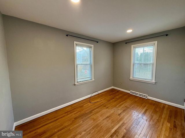 503 WEST LAWN, Reading, PA 19609