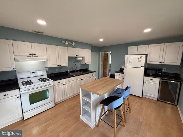 503 WEST LAWN, Reading, PA 19609