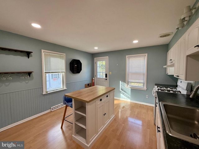 503 WEST LAWN, Reading, PA 19609