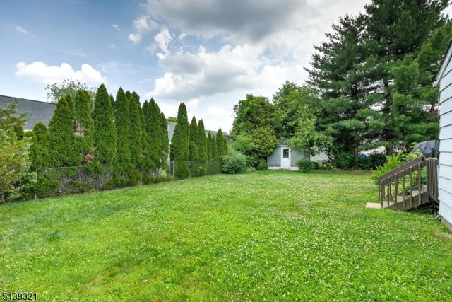 215 S 18Th Ave, Manville Boro, NJ 08835
