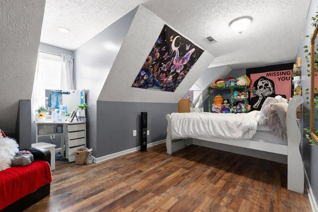 925 S Magnolia Avenue, Whitwell, TN 37397