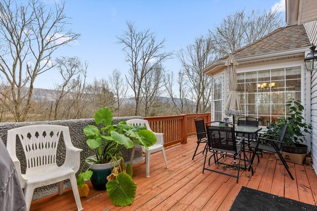 925 S Magnolia Avenue, Whitwell, TN 37397