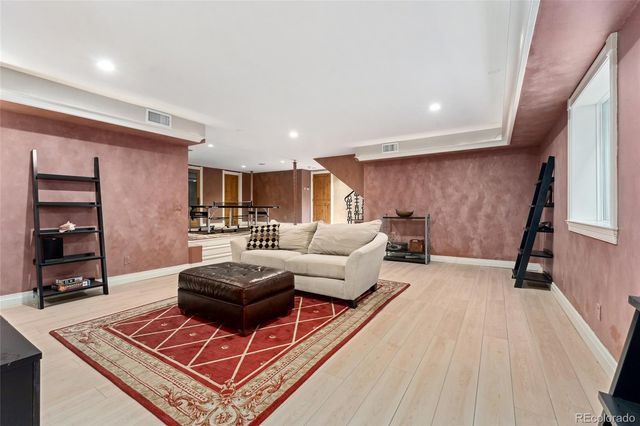 6901 E 12th Avenue, Denver, CO 80220