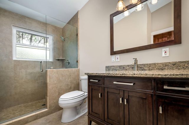 15853 Carrie Dr, Grass Valley, CA 95949