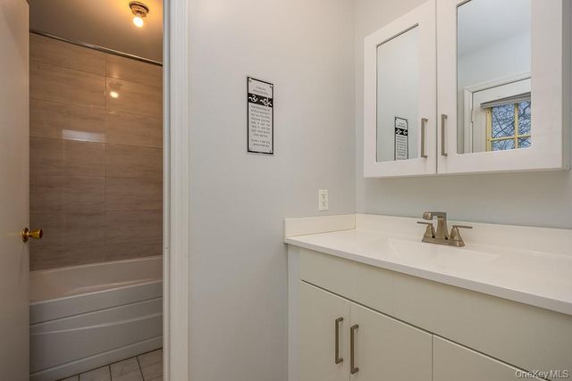 1 Joshua Court, Monsey, NY 10952