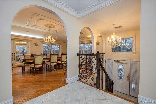 1 Joshua Court, Monsey, NY 10952