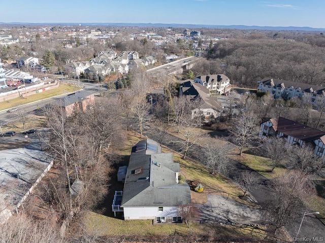 1 Joshua Court, Monsey, NY 10952