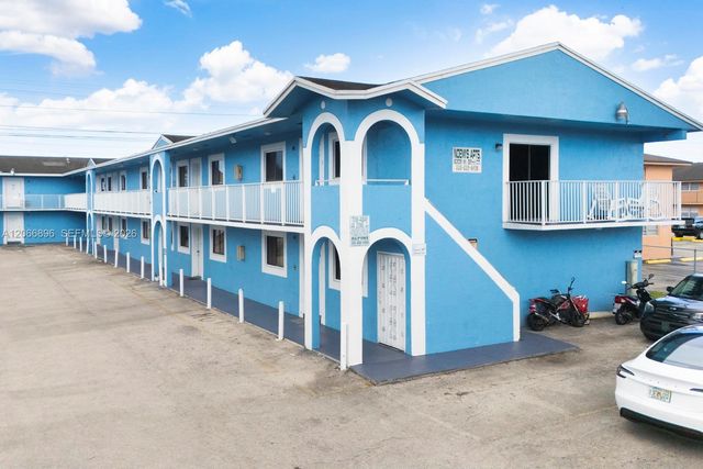 6305 W 22nd Court 203, Hialeah, FL 33016
