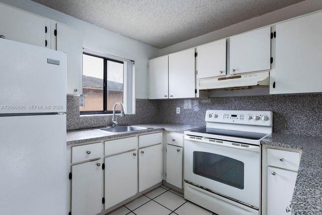 6305 W 22nd Court 203, Hialeah, FL 33016