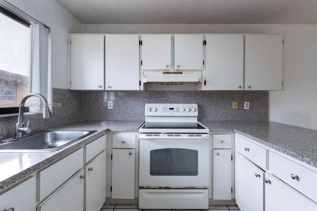 6305 W 22nd Court 203, Hialeah, FL 33016