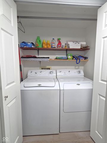 7513 Castleton Farms West Drive, Indianapolis, IN 46256