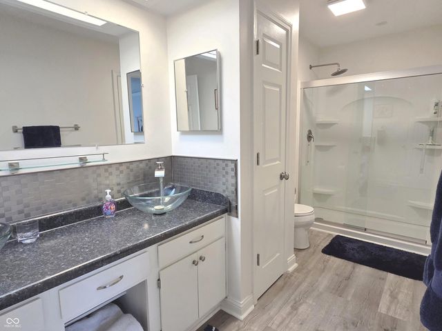 7513 Castleton Farms West Drive, Indianapolis, IN 46256