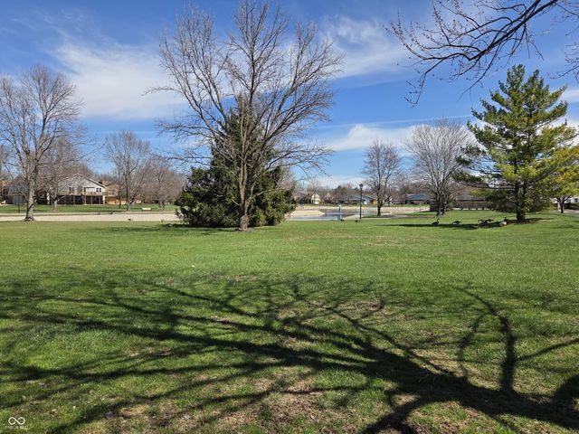 7513 Castleton Farms West Drive, Indianapolis, IN 46256