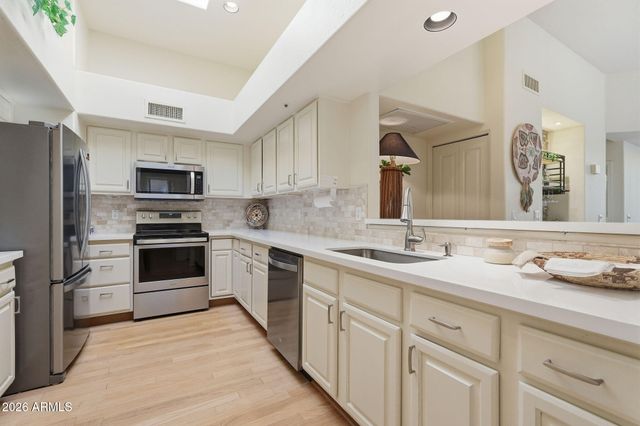 25555 N WINDY WALK Drive 83, Scottsdale, AZ 85255