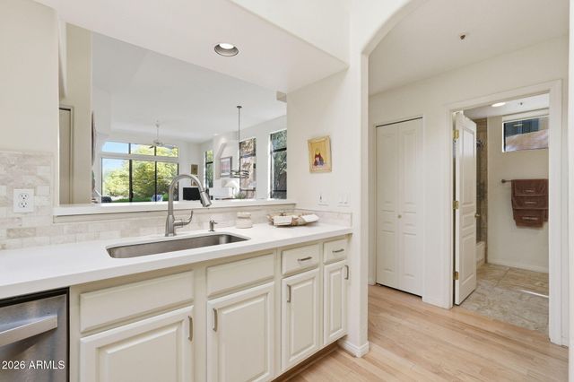 25555 N WINDY WALK Drive 83, Scottsdale, AZ 85255