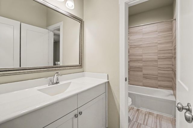 10519 Emory Park, Missouri City, TX 77459
