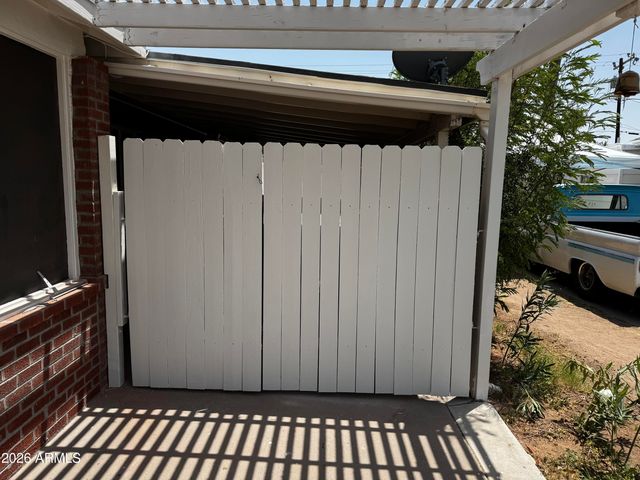 801 W Earll Drive, Phoenix, AZ 85013