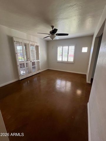 801 W Earll Drive, Phoenix, AZ 85013