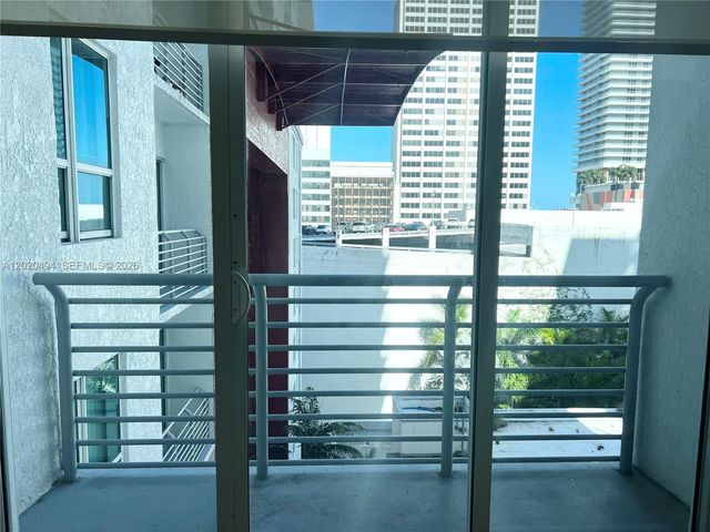 133 NE 2 AV 710, Miami, FL 33132