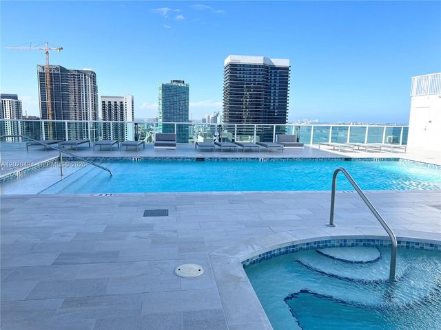 133 NE 2 AV 710, Miami, FL 33132