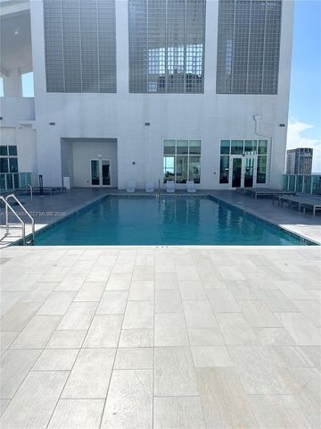 133 NE 2 AV 710, Miami, FL 33132