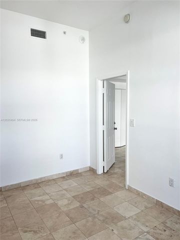 133 NE 2 AV 710, Miami, FL 33132