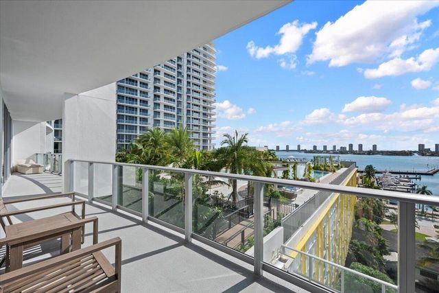 220 LAKE SHORE Drive 710, West Palm Beach, FL 33403