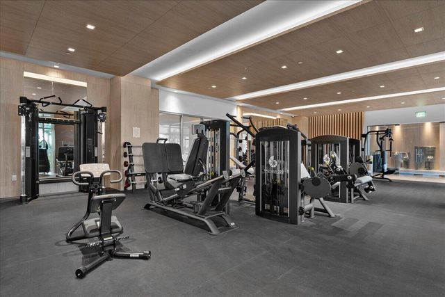 220 LAKE SHORE Drive 710, West Palm Beach, FL 33403