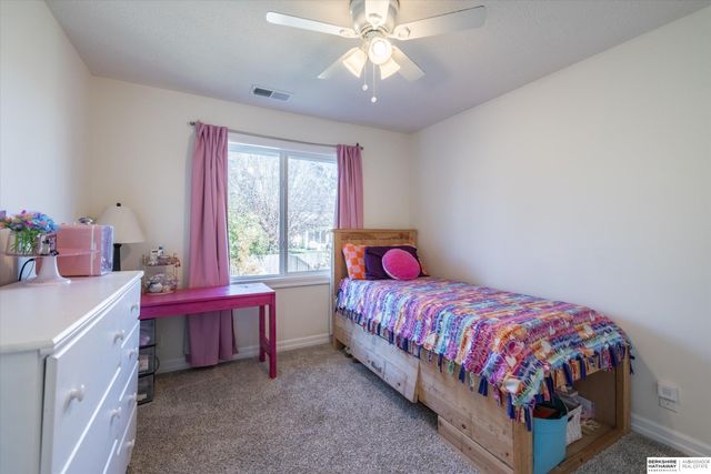 434 Devonshire Drive, Gretna, NE 68028