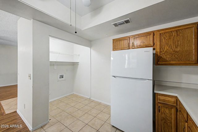 6550 N 47TH Avenue 101, Glendale, AZ 85301