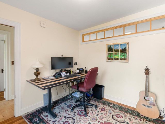 274 College Street, Burlington, VT 05401
