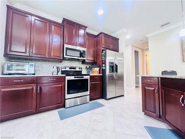 28008 Sosta LN 4, Bonita Springs, FL 34135