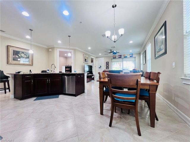 28008 Sosta LN 4, Bonita Springs, FL 34135