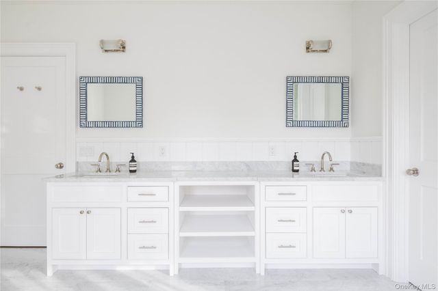 100 Griffing Avenue, Westhampton Beach, NY 11978