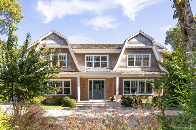 100 Griffing Avenue, Westhampton Beach, NY 11978