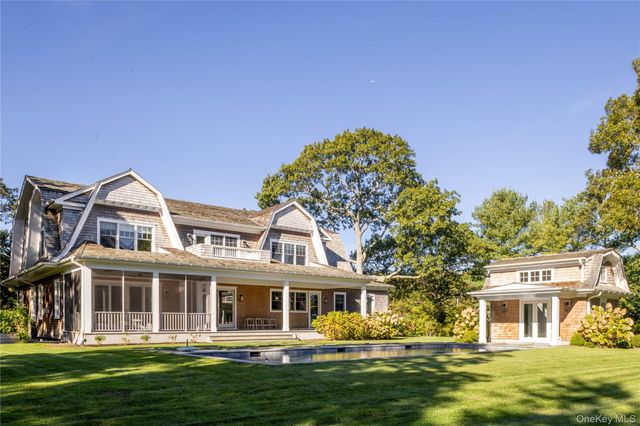 100 Griffing Avenue, Westhampton Beach, NY 11978