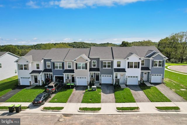 100 POMO LN, Winchester, VA 22602