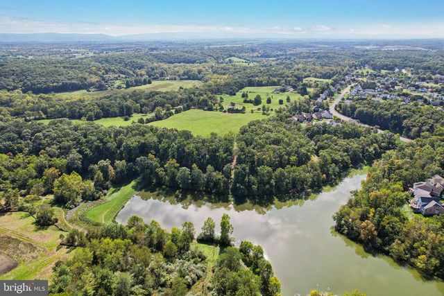 100 POMO LN, Winchester, VA 22602