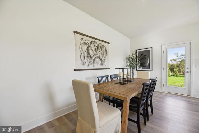 100 POMO LN, Winchester, VA 22602