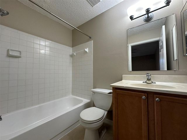 209 LAKE BROOK CIRCLE 103, Brandon, FL 33511