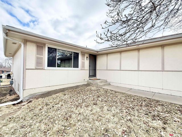 3320 N 73 Street, Lincoln, NE 68507