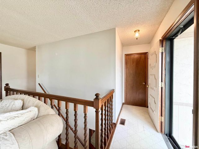 3320 N 73 Street, Lincoln, NE 68507