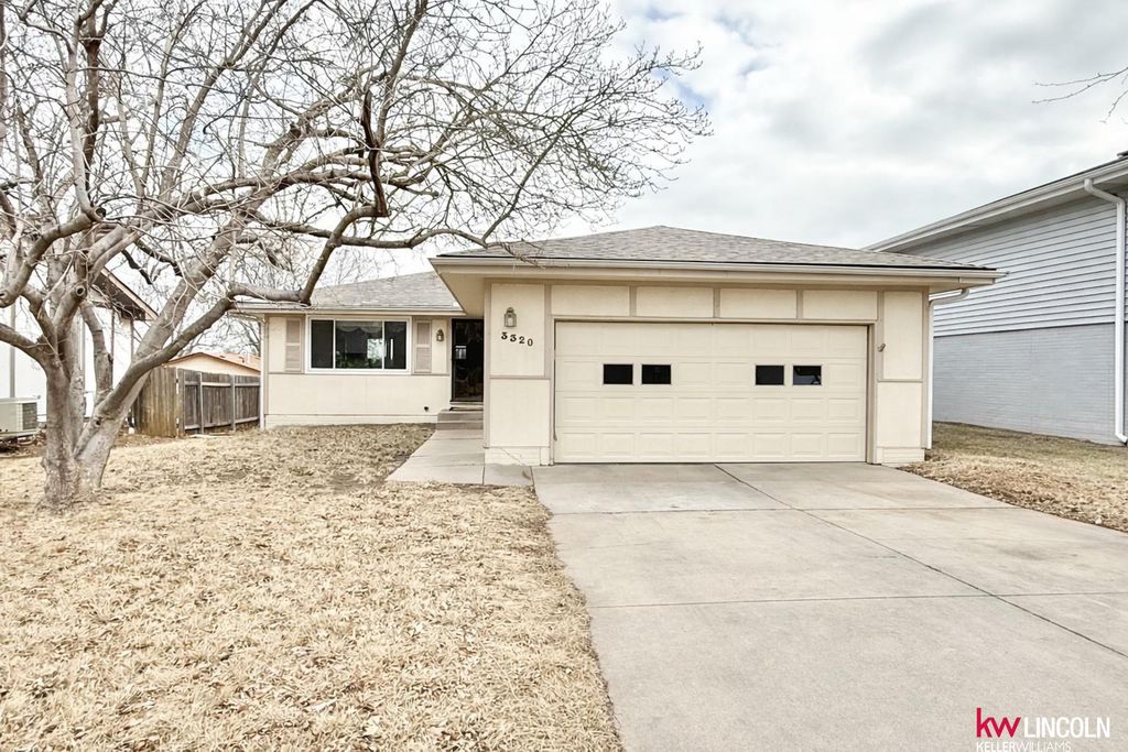 3320 N 73 Street, Lincoln, NE 68507