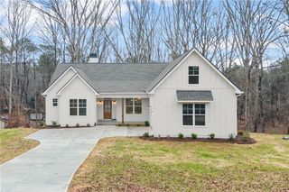 2020 DARBY Road, Waleska, GA 30183