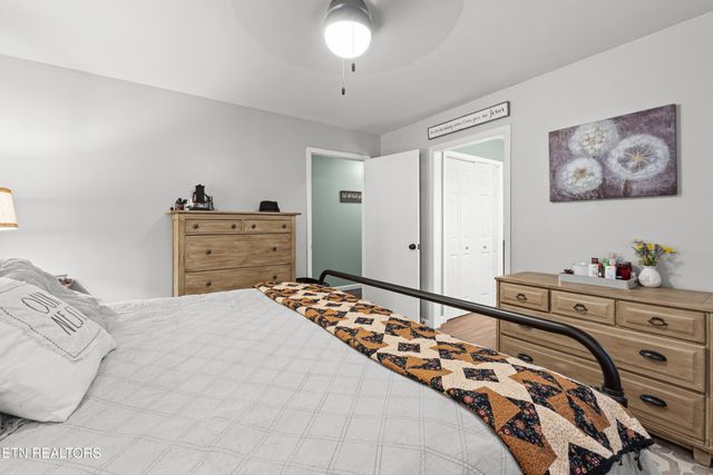 124 Westmoreland Drive, Maryville, TN 37803