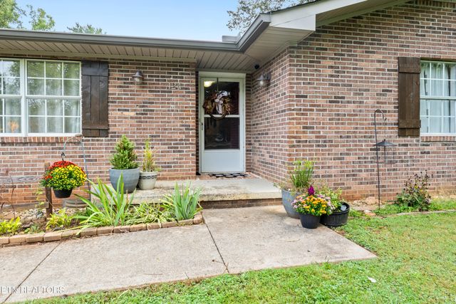 124 Westmoreland Drive, Maryville, TN 37803