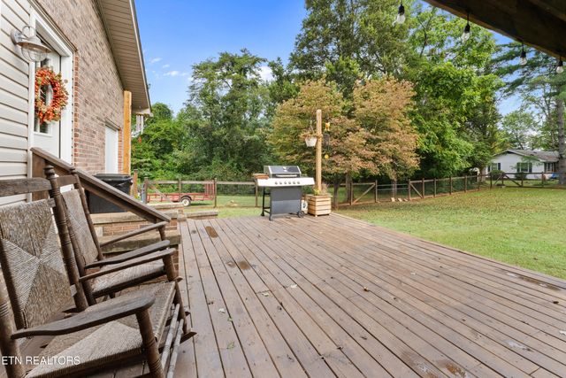 124 Westmoreland Drive, Maryville, TN 37803